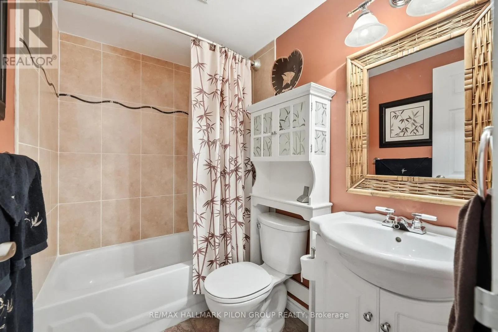 508 - 2000 JASMINE CRESCENT