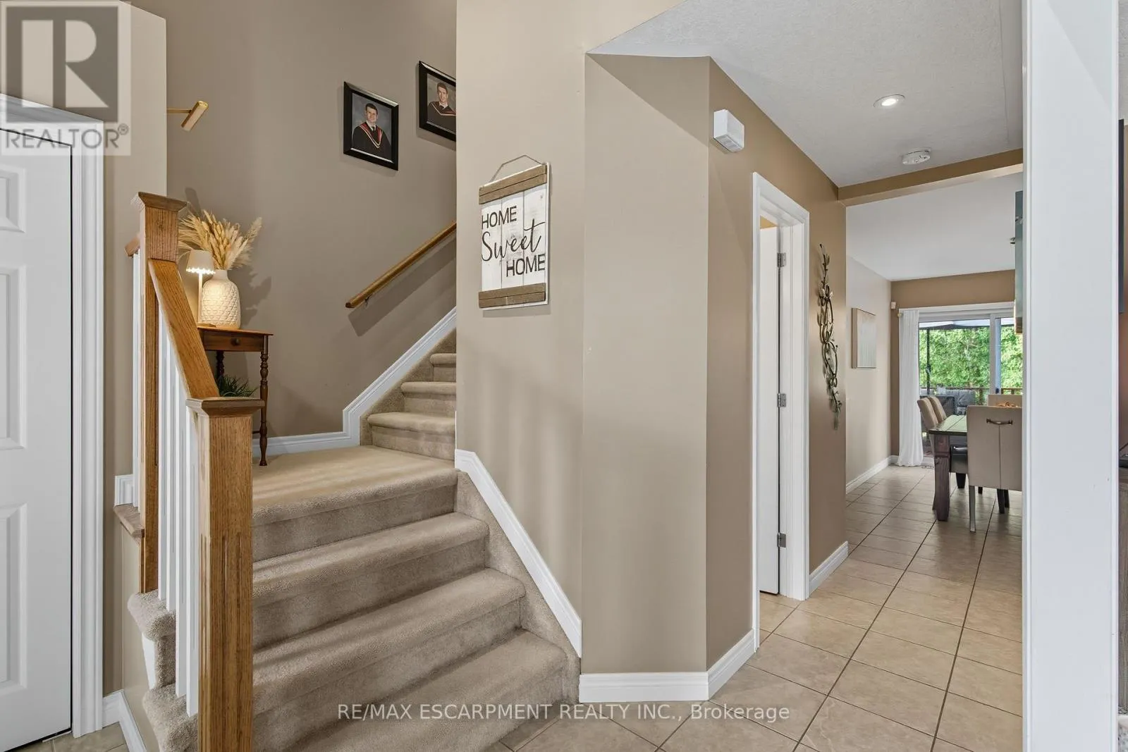 4 BLACKBURN CRESCENT