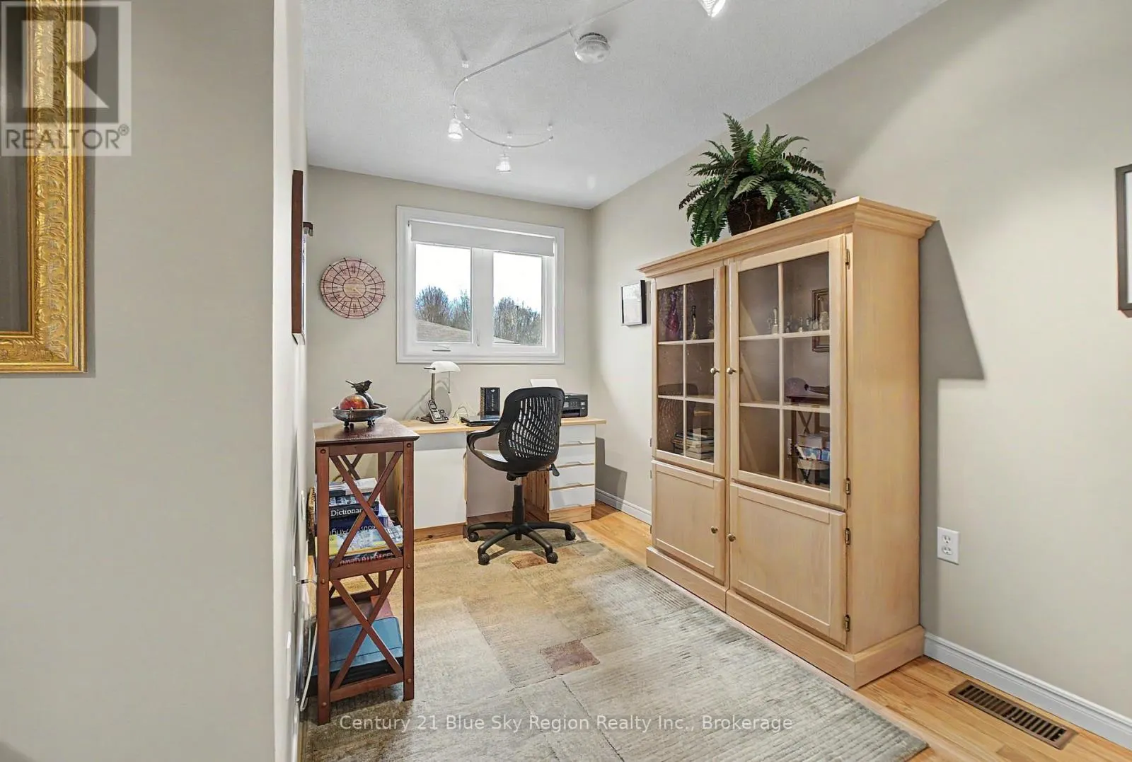 39 - 624 LAKESHORE DRIVE #39