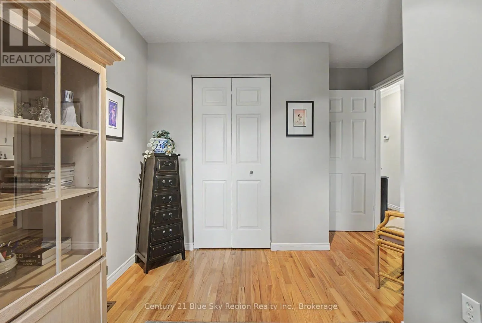 39 - 624 LAKESHORE DRIVE #39