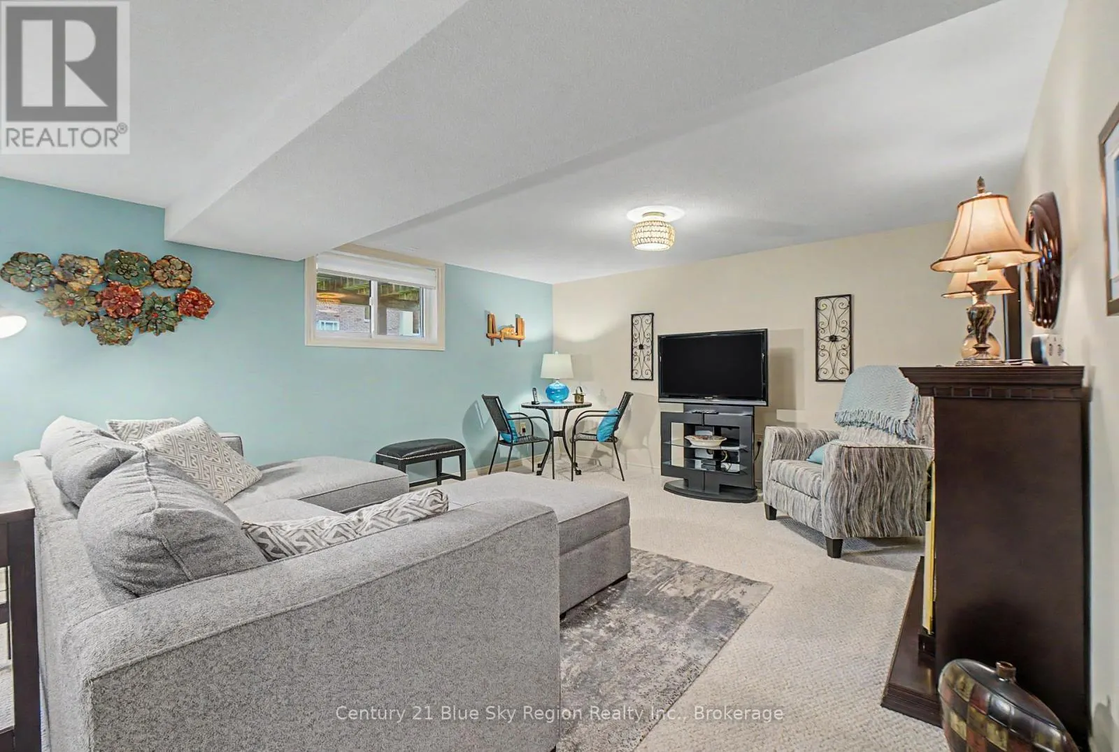 39 - 624 LAKESHORE DRIVE #39