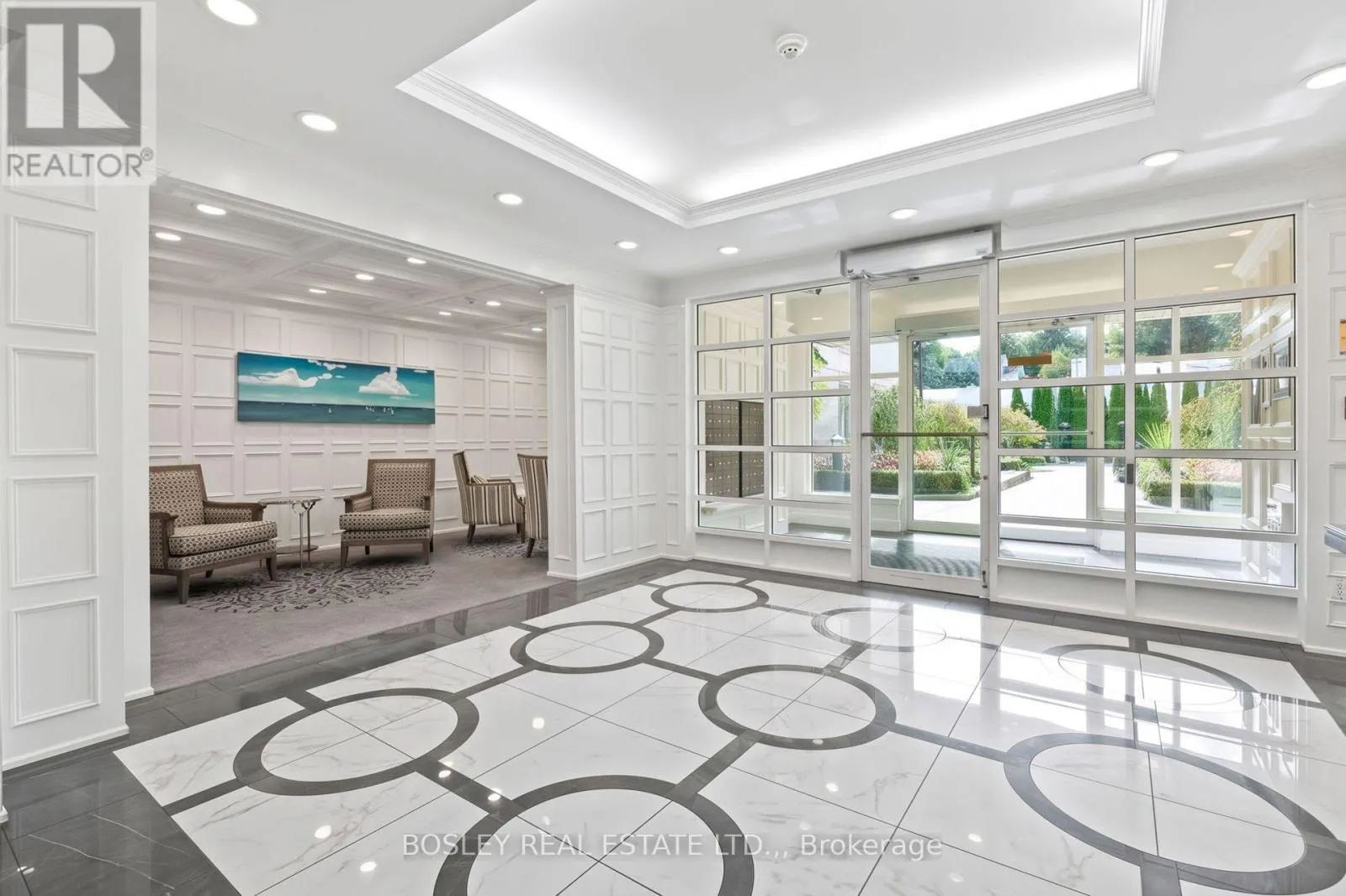 202 - 215 RICARDO STREET #202