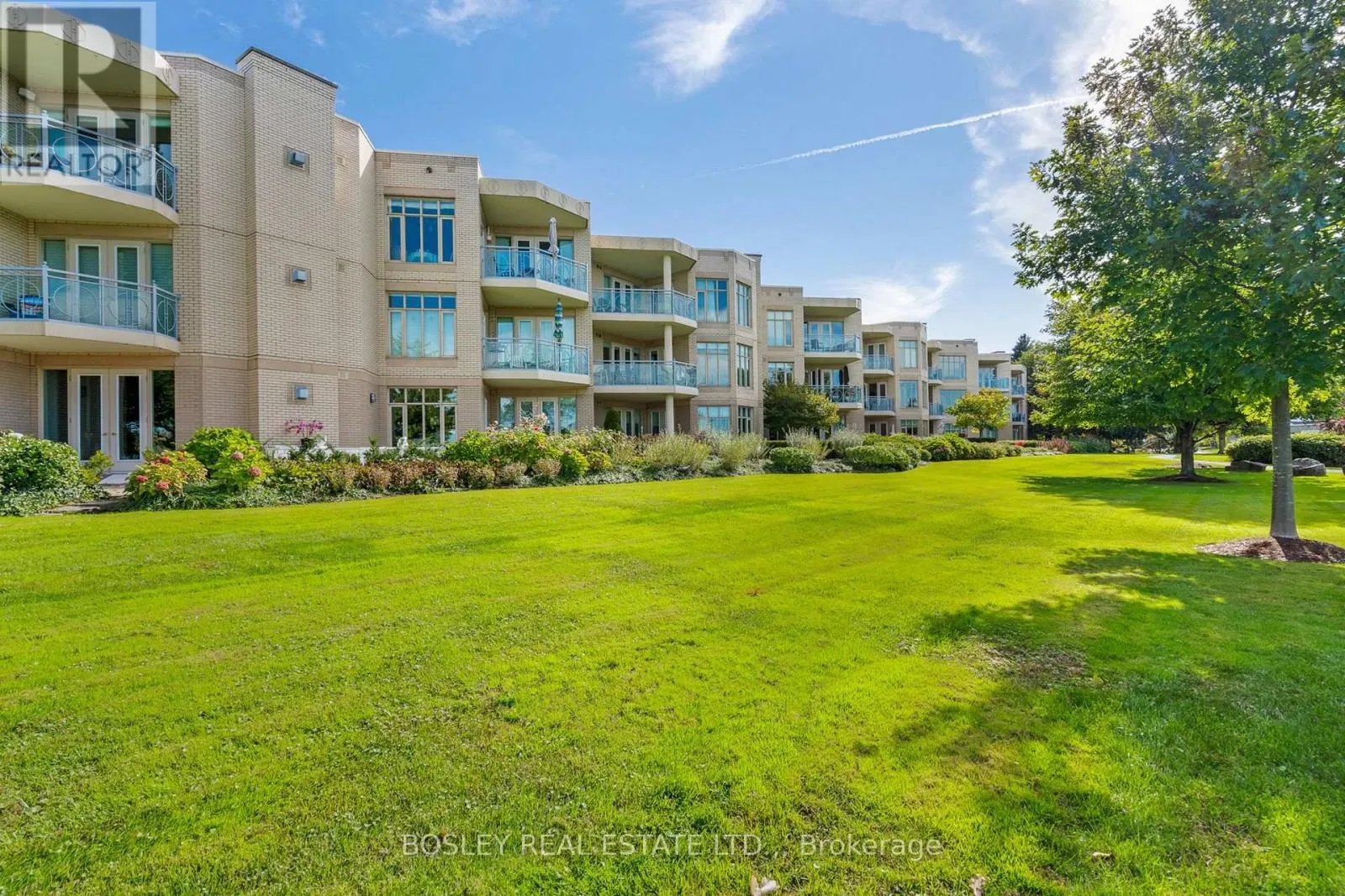 202 - 215 RICARDO STREET #202