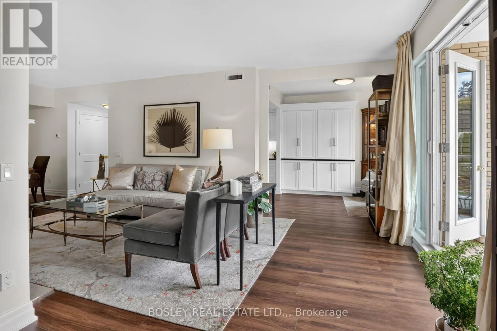 202 - 215 RICARDO STREET #202