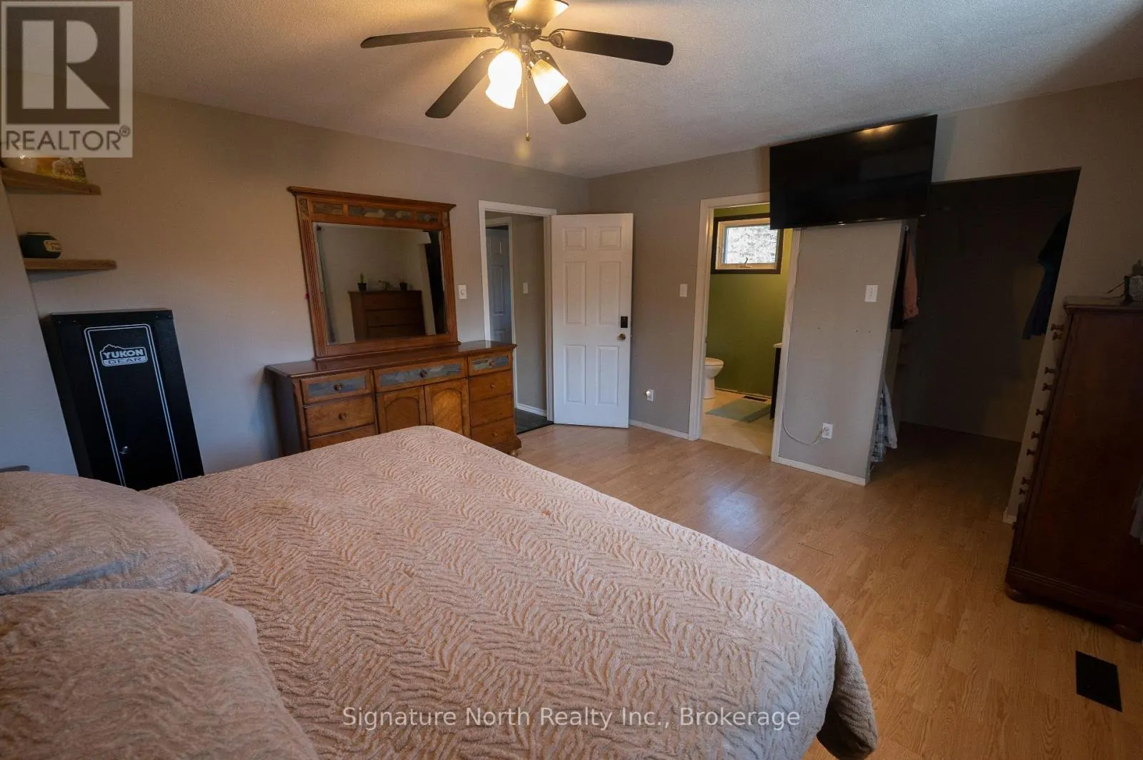 5924 TOWNLINE ROAD