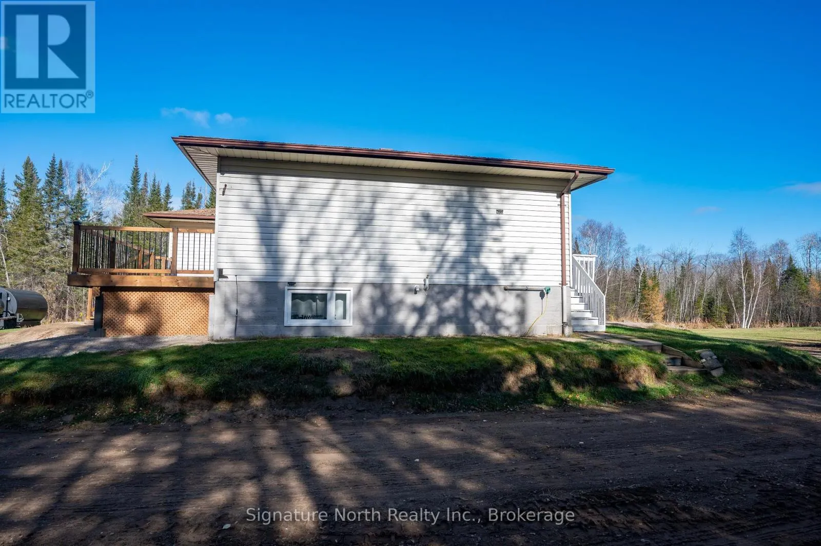 5924 TOWNLINE ROAD