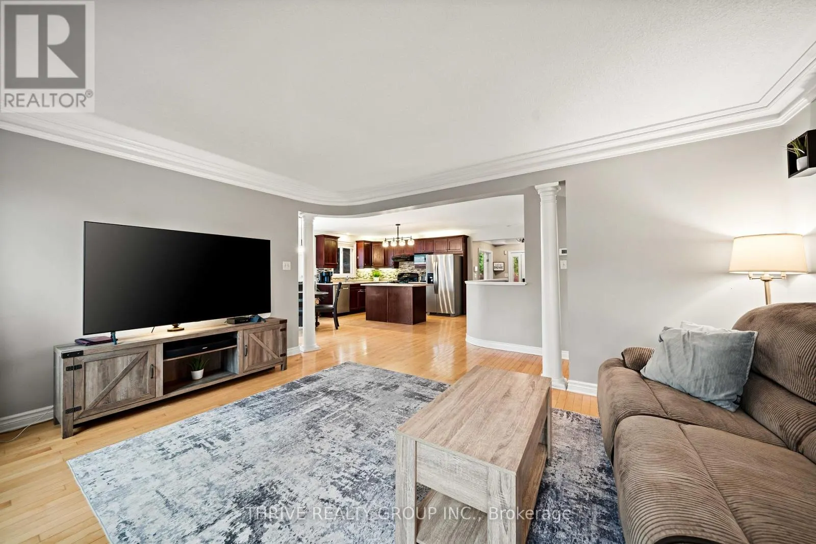 102 LOGGERS GROVE