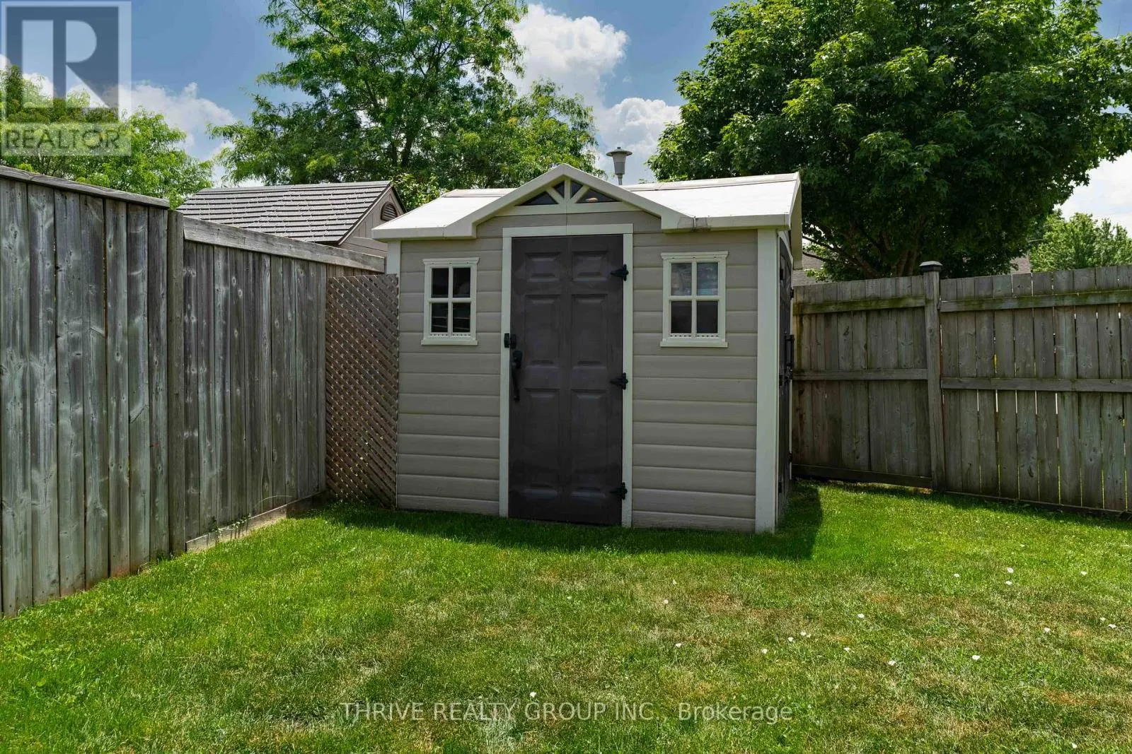 102 LOGGERS GROVE