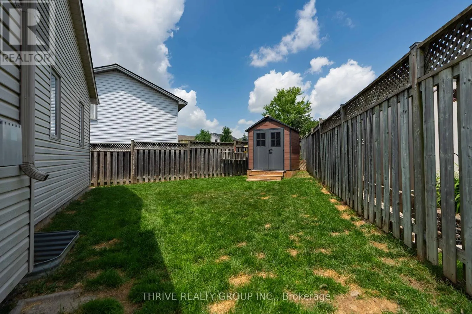 102 LOGGERS GROVE