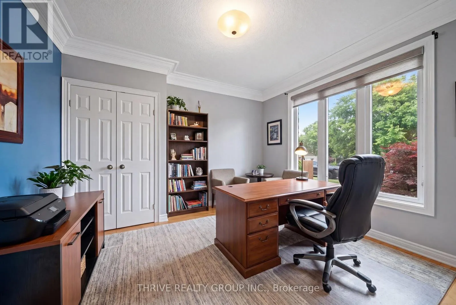 102 LOGGERS GROVE