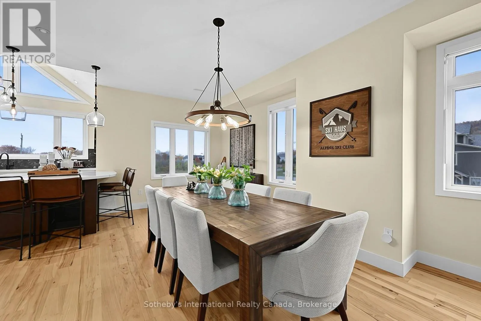 1 - 107 ALPINE SPRINGS COURT #1