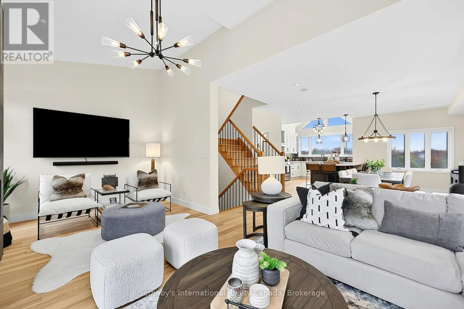 1 - 107 ALPINE SPRINGS COURT #1