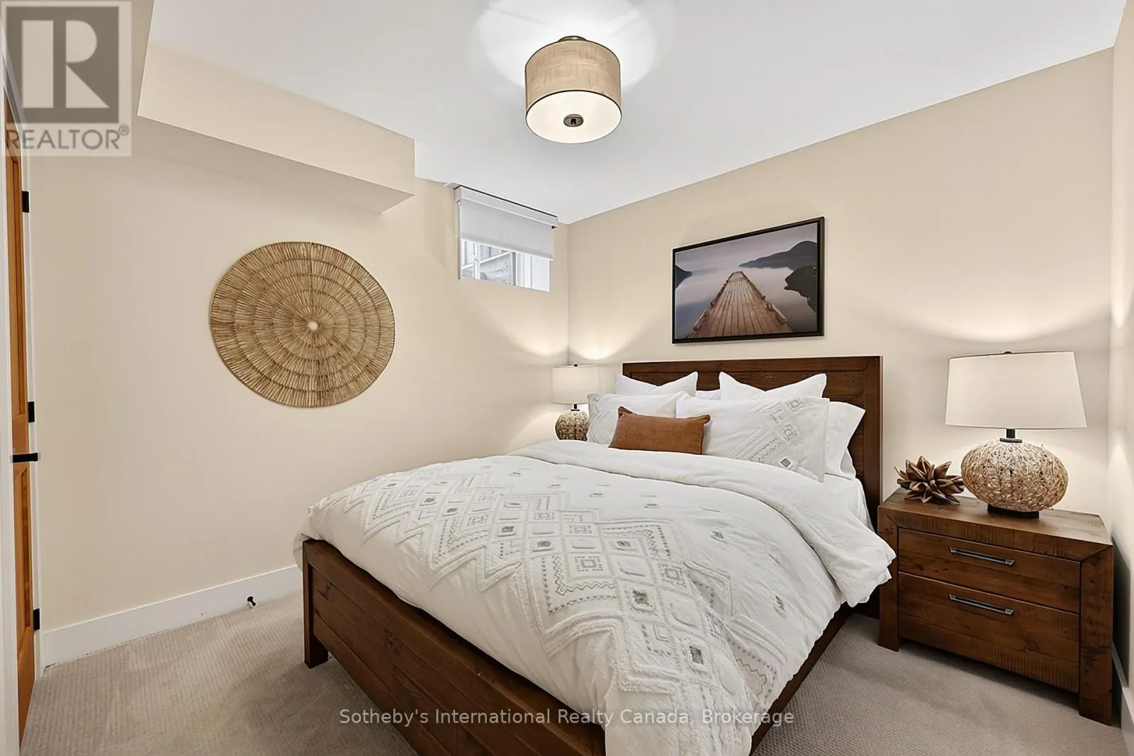 1 - 107 ALPINE SPRINGS COURT #1