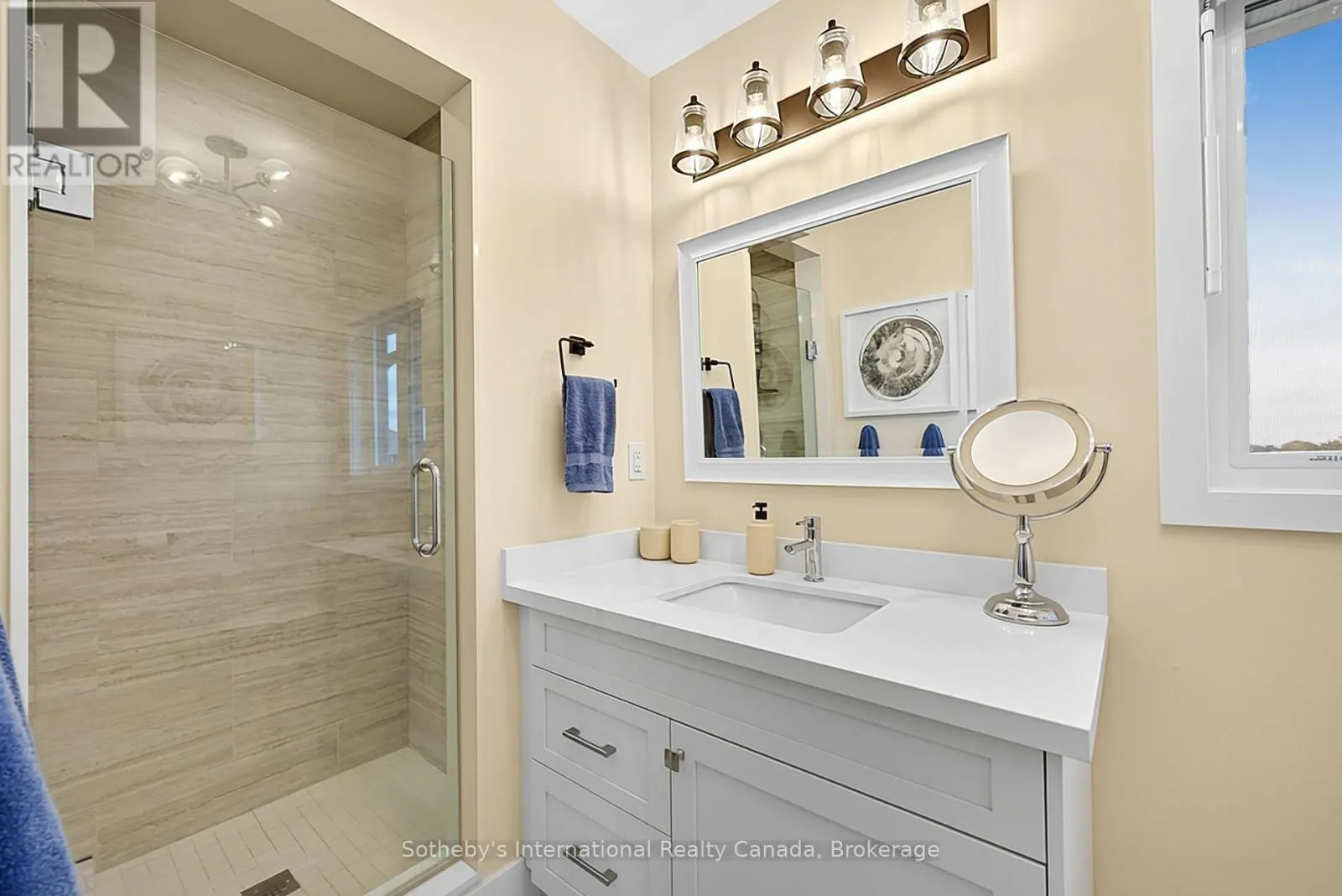 1 - 107 ALPINE SPRINGS COURT #1