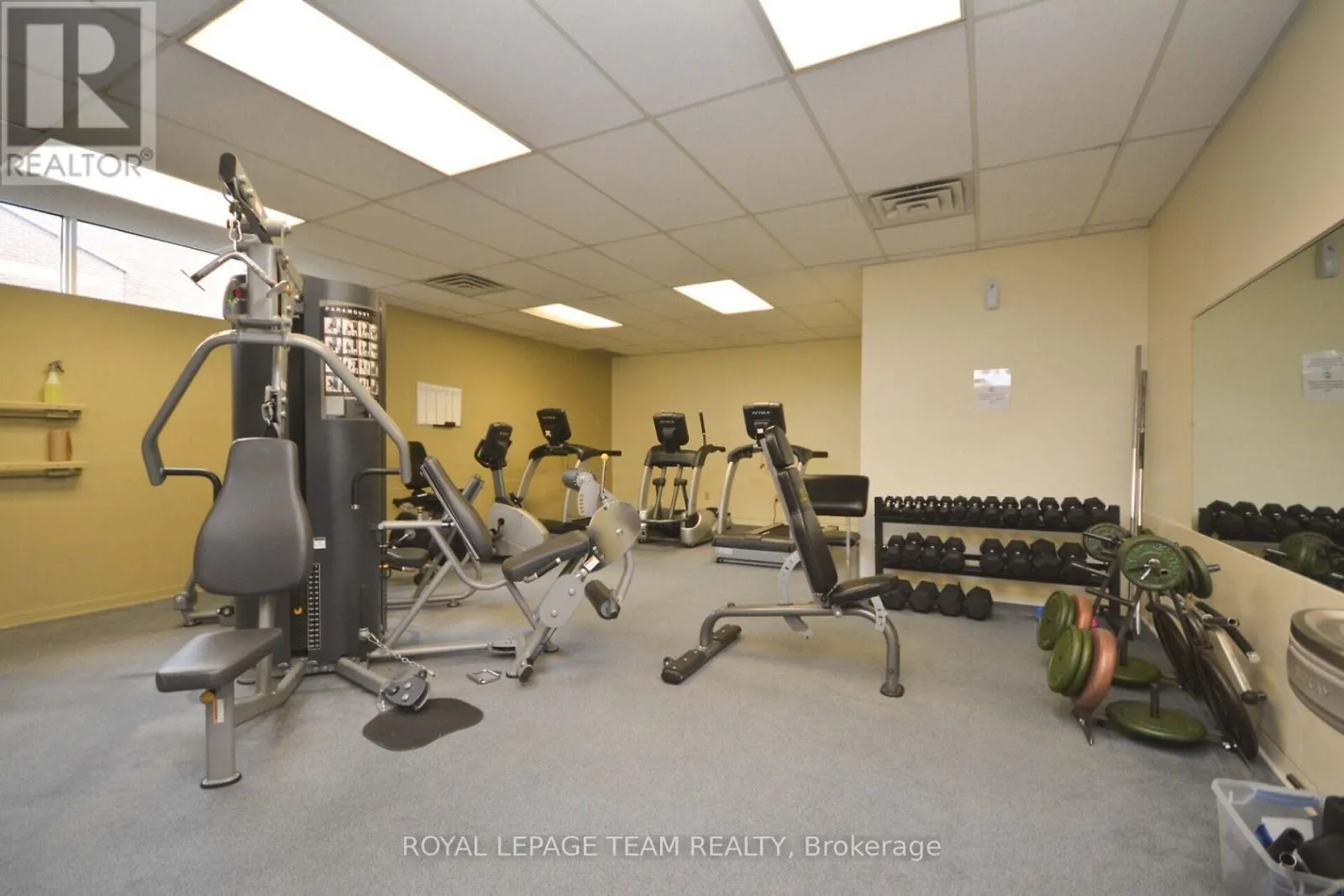104 - 545 ST LAURENT BOULEVARD