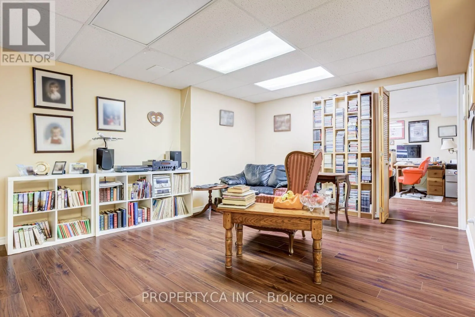52 PINERIDGE ROAD