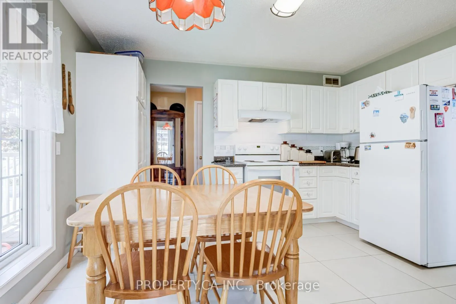 52 PINERIDGE ROAD