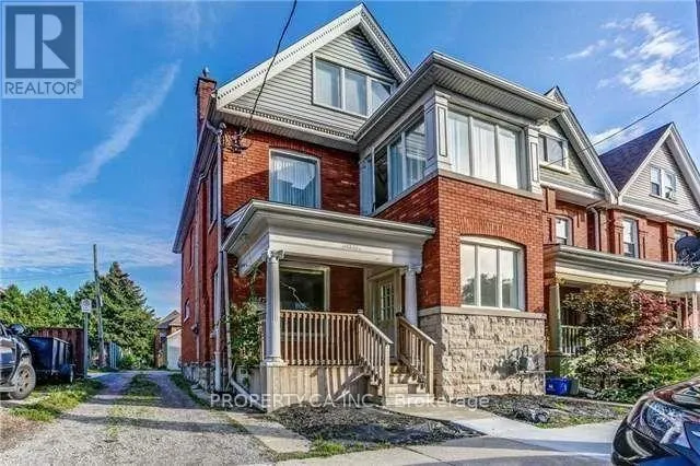 1 - 147 WELLINGTON STREET