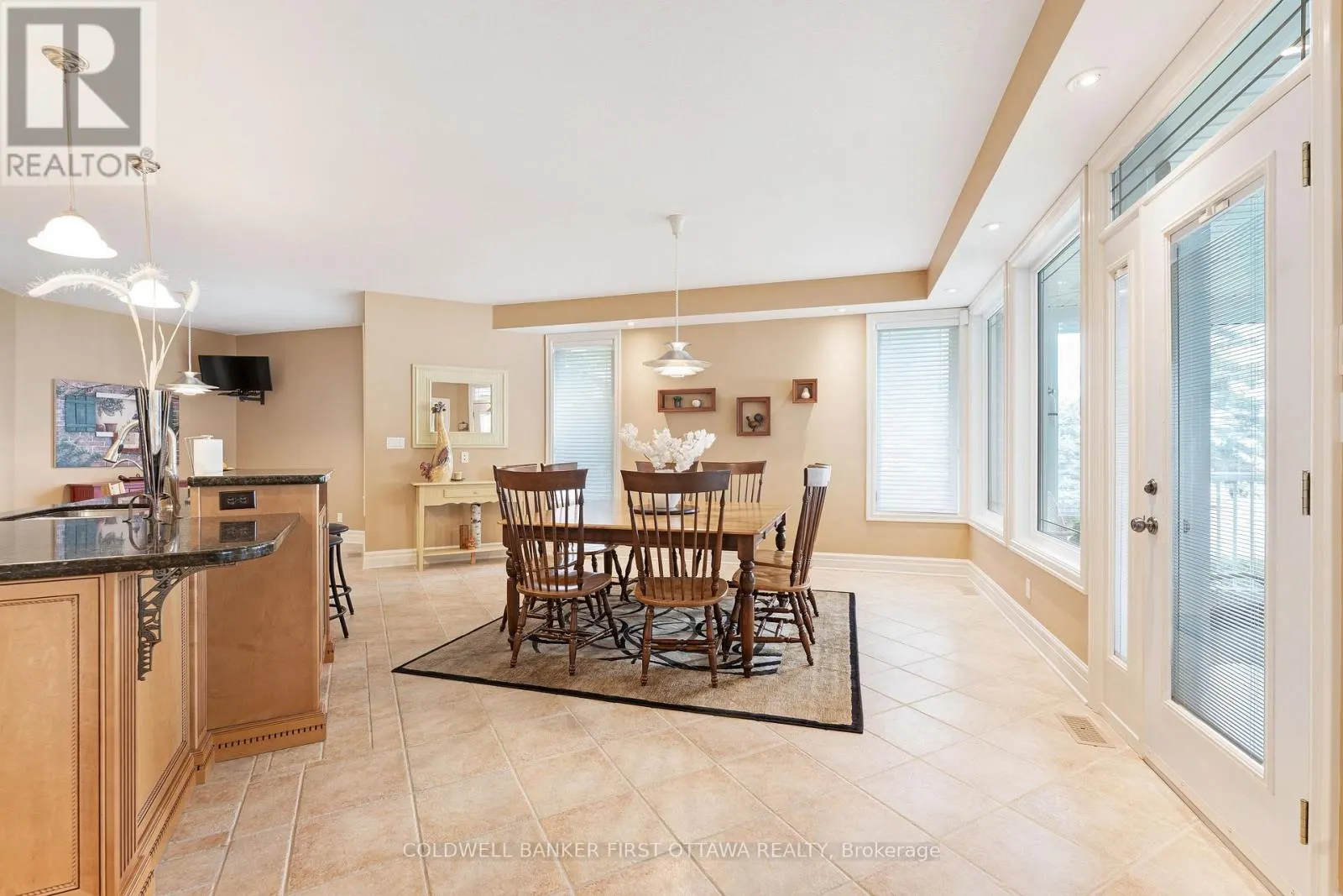 987 1000 ISLANDS PARKWAY