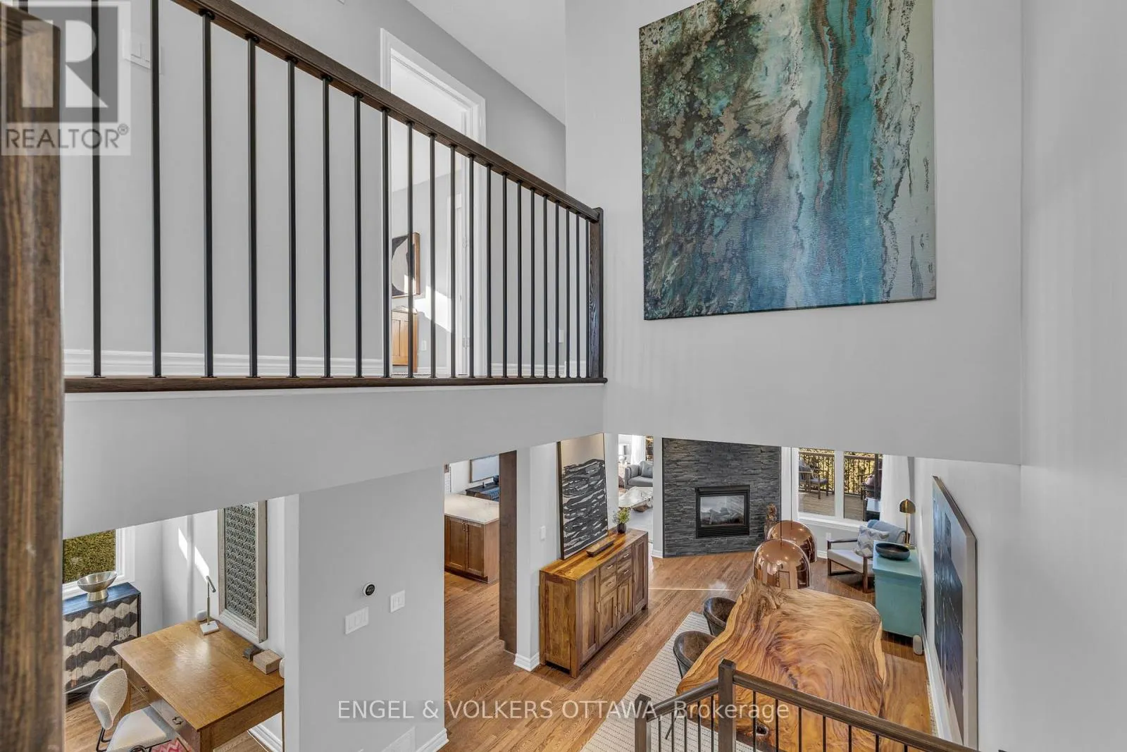 1080 NORTHGRAVES CRESCENT