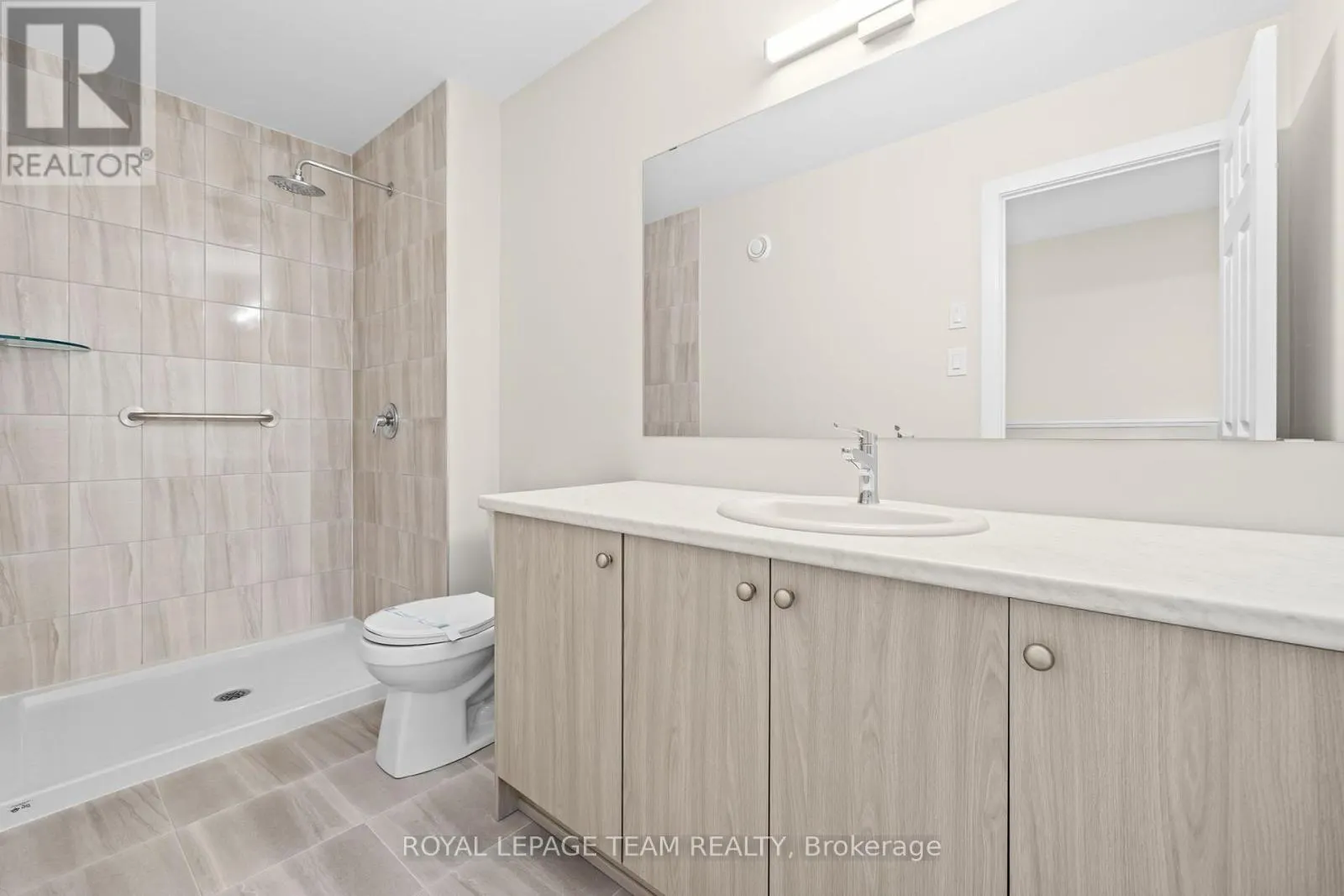 434 STARGRASS PRIVATE