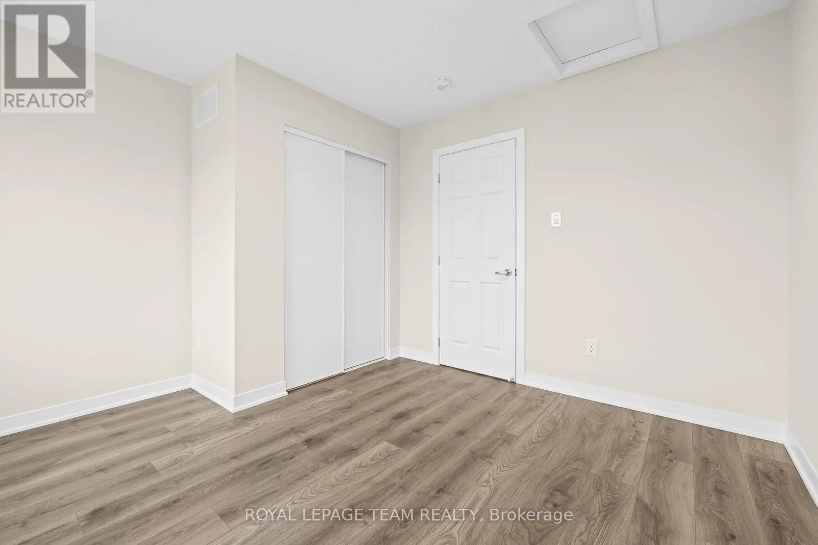 434 STARGRASS PRIVATE