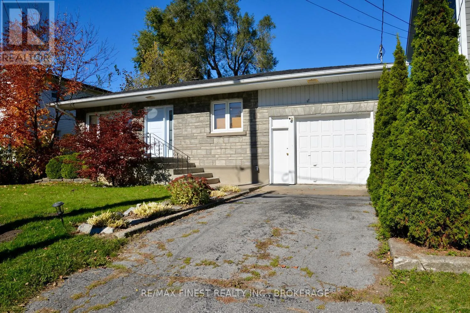 43 CHURCHILL STREET