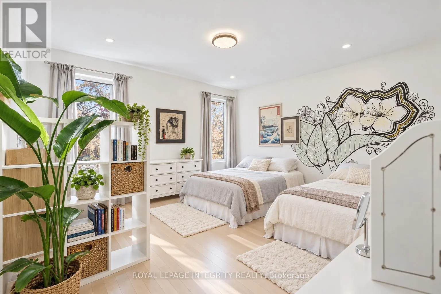 268 CURRELL AVENUE
