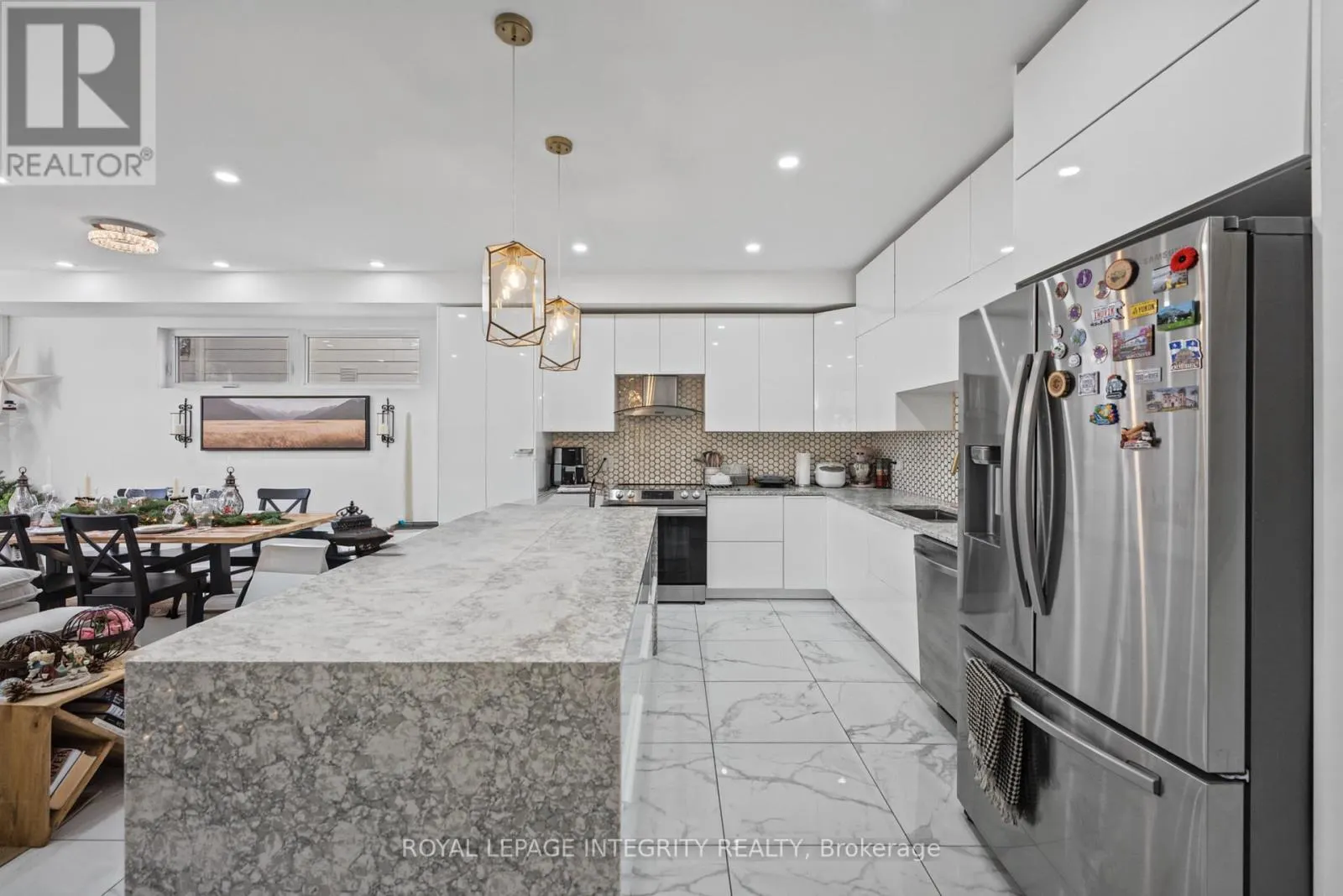 268 CURRELL AVENUE