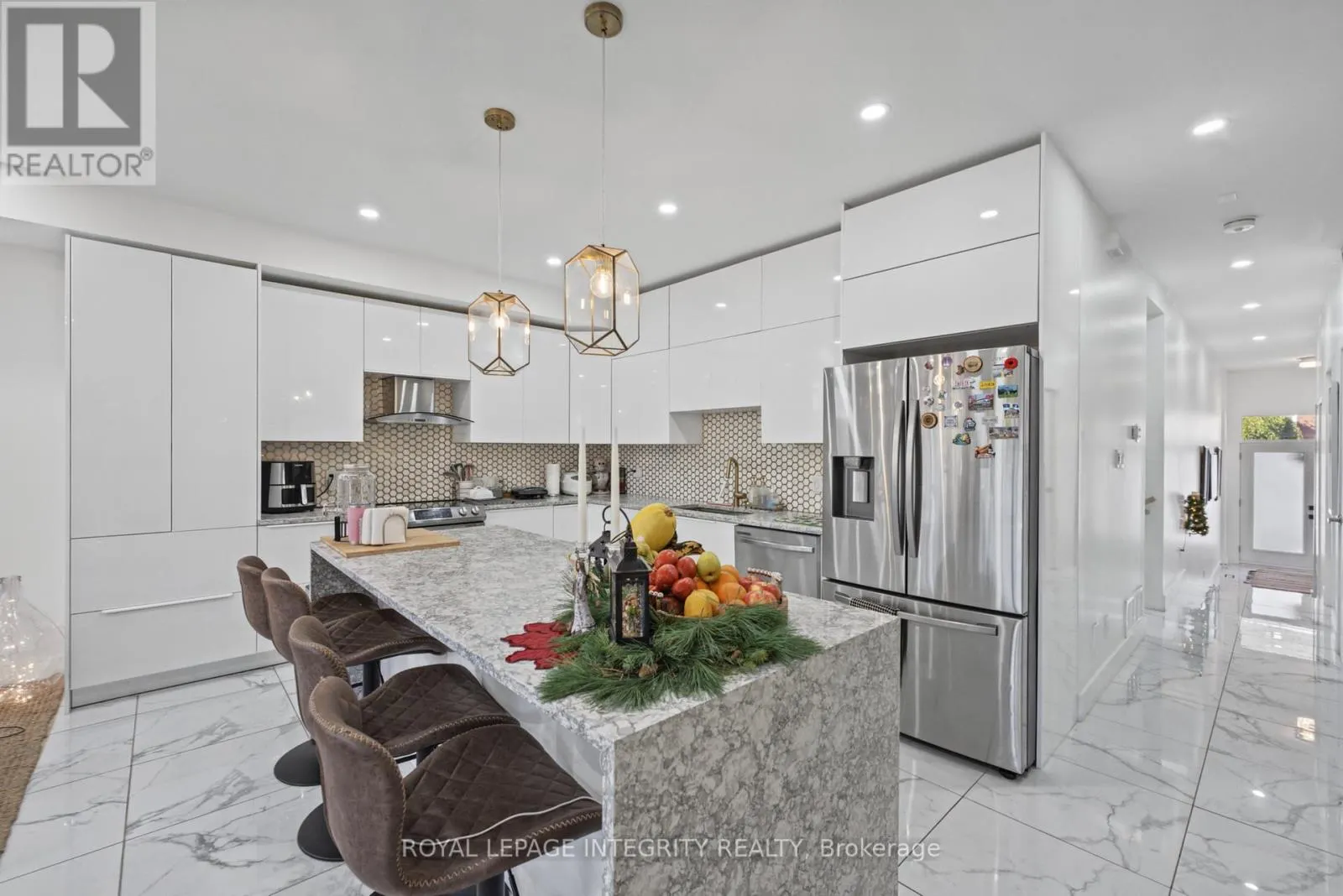 268 CURRELL AVENUE