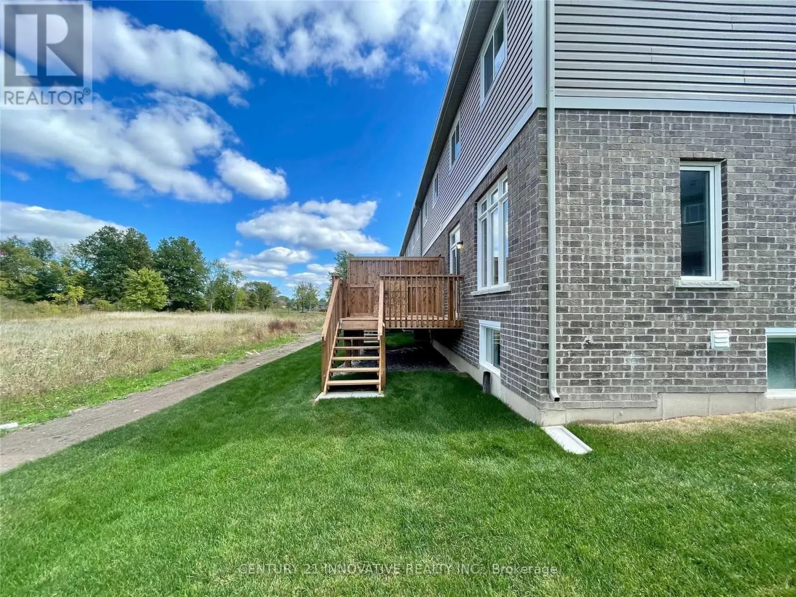 152 SUNFLOWER PLACE
