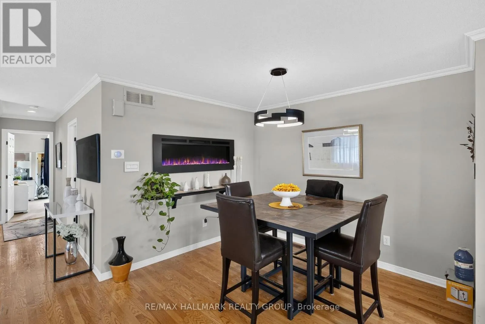 139 CASTLE GLEN CRESCENT