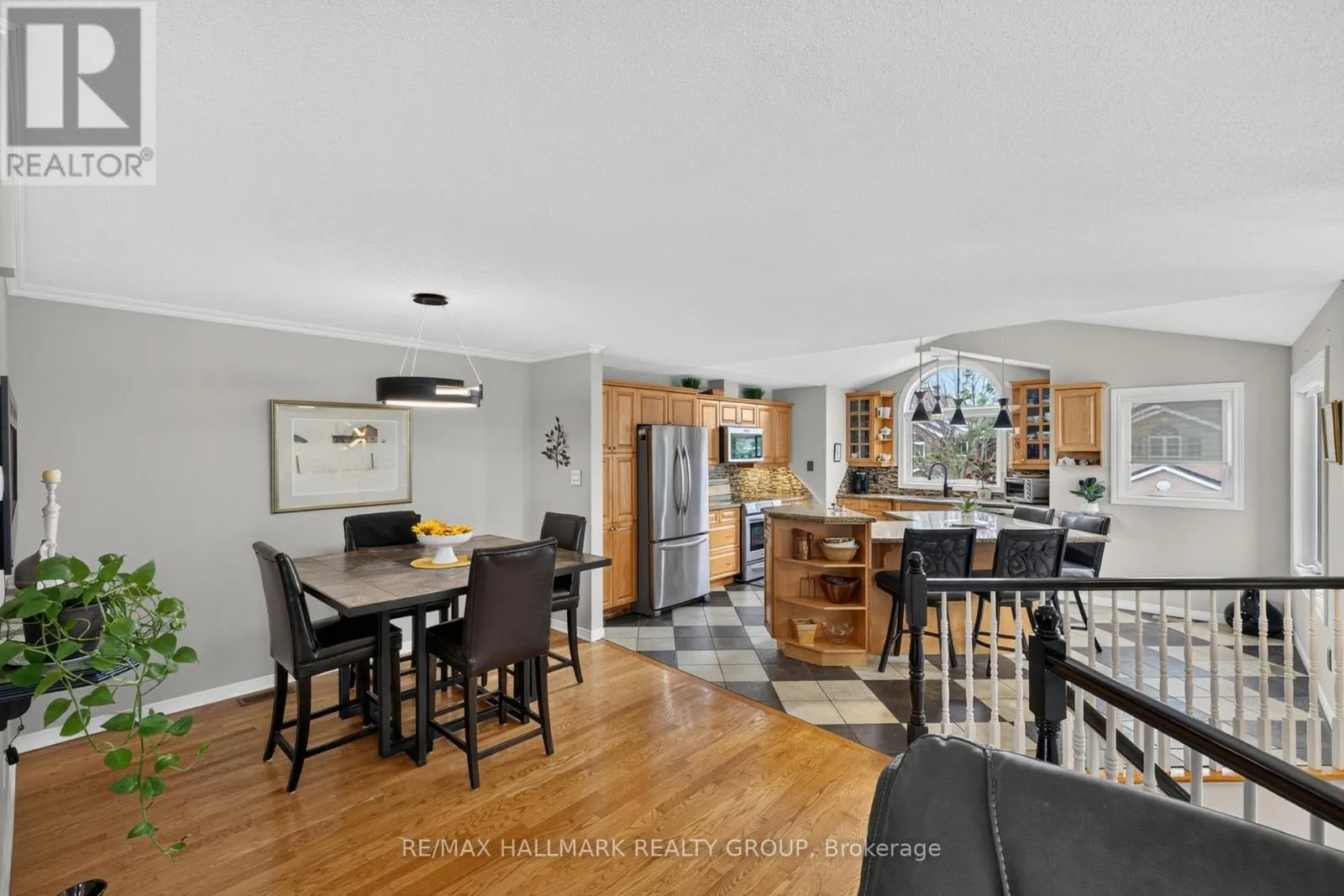139 CASTLE GLEN CRESCENT