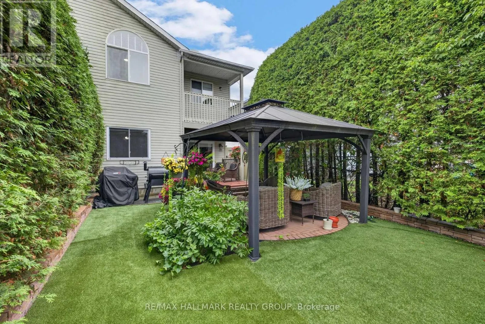 139 CASTLE GLEN CRESCENT