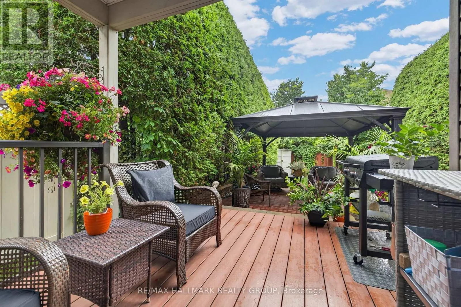 139 CASTLE GLEN CRESCENT