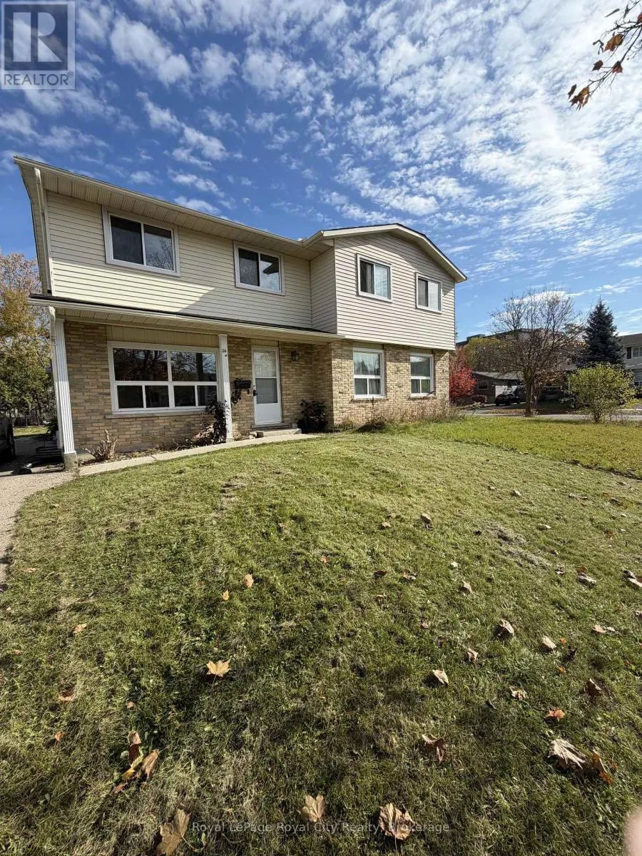 26A HELENE CRESCENT