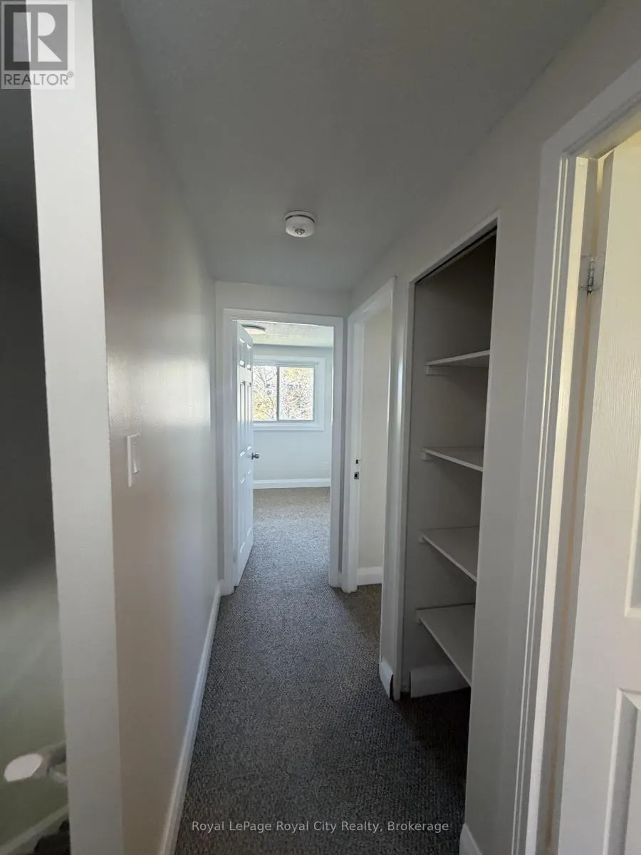 26A HELENE CRESCENT