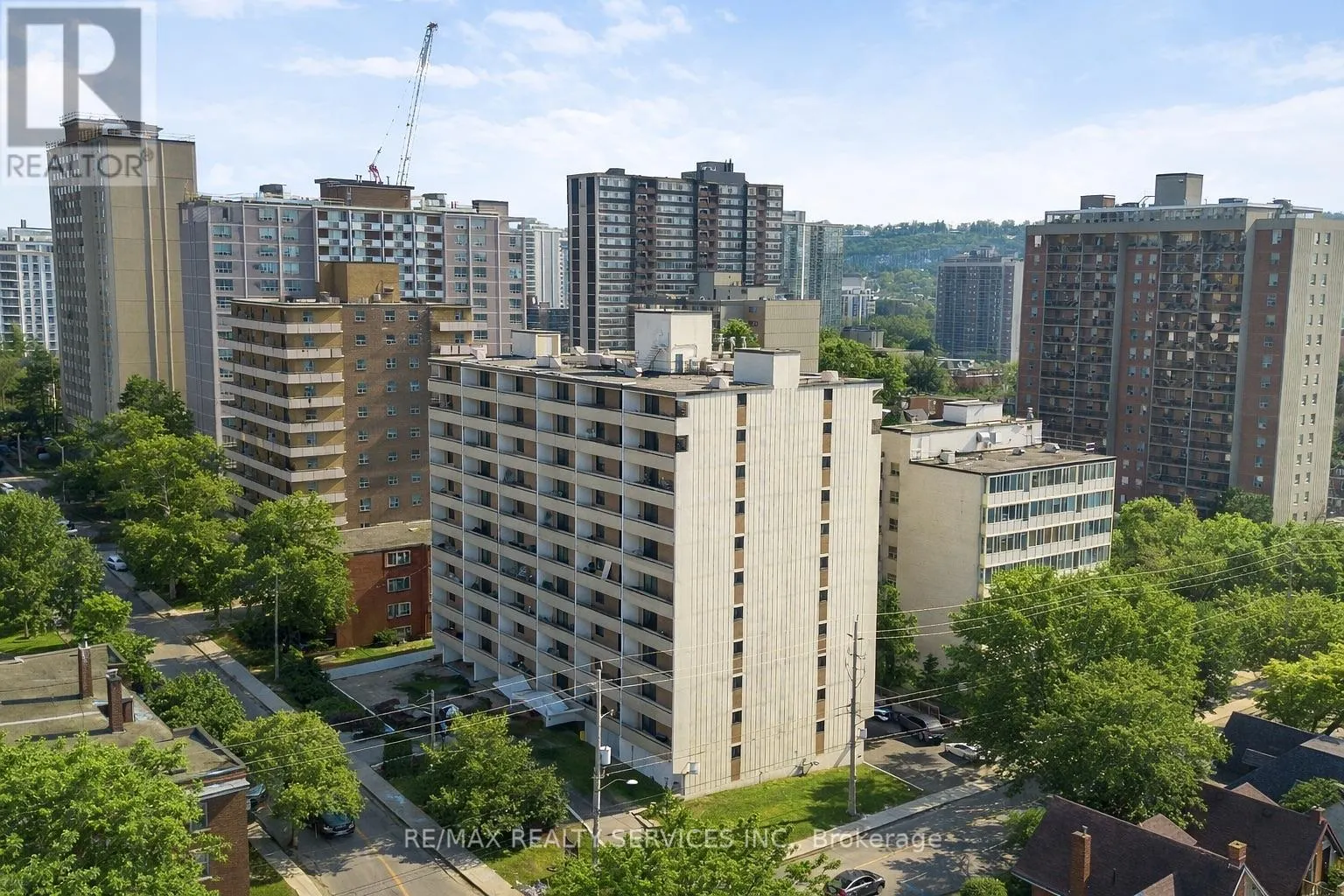 804 - 223 JACKSON STREET W