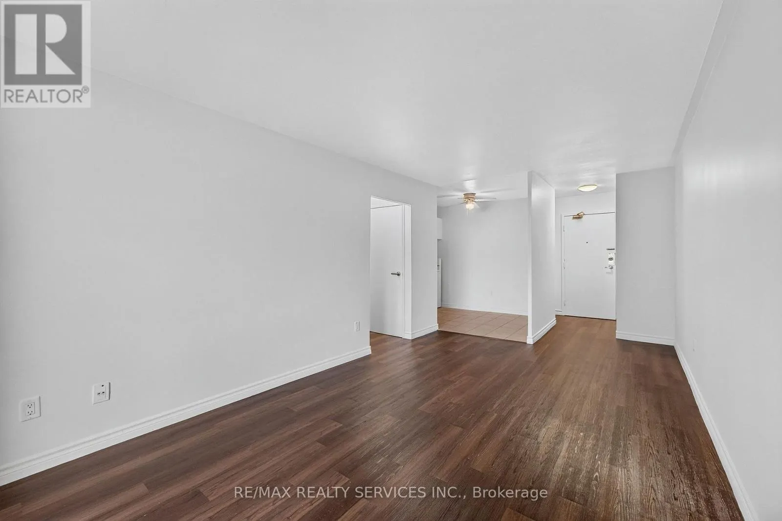 804 - 223 JACKSON STREET W