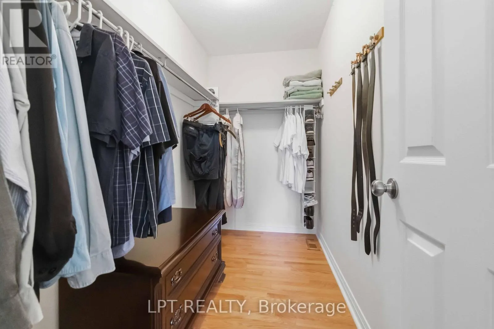 36 DEER MOSS TRAIL