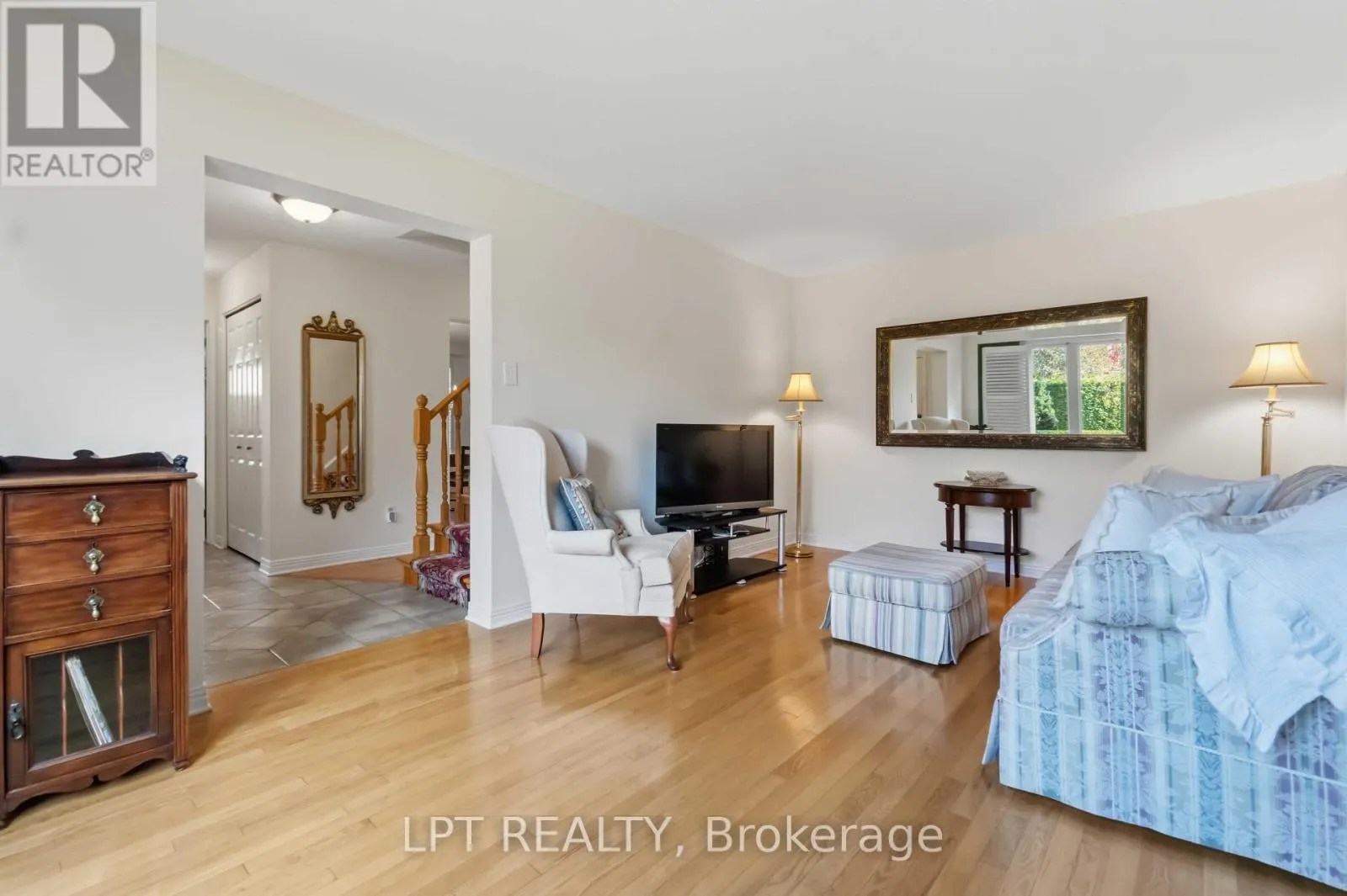36 DEER MOSS TRAIL