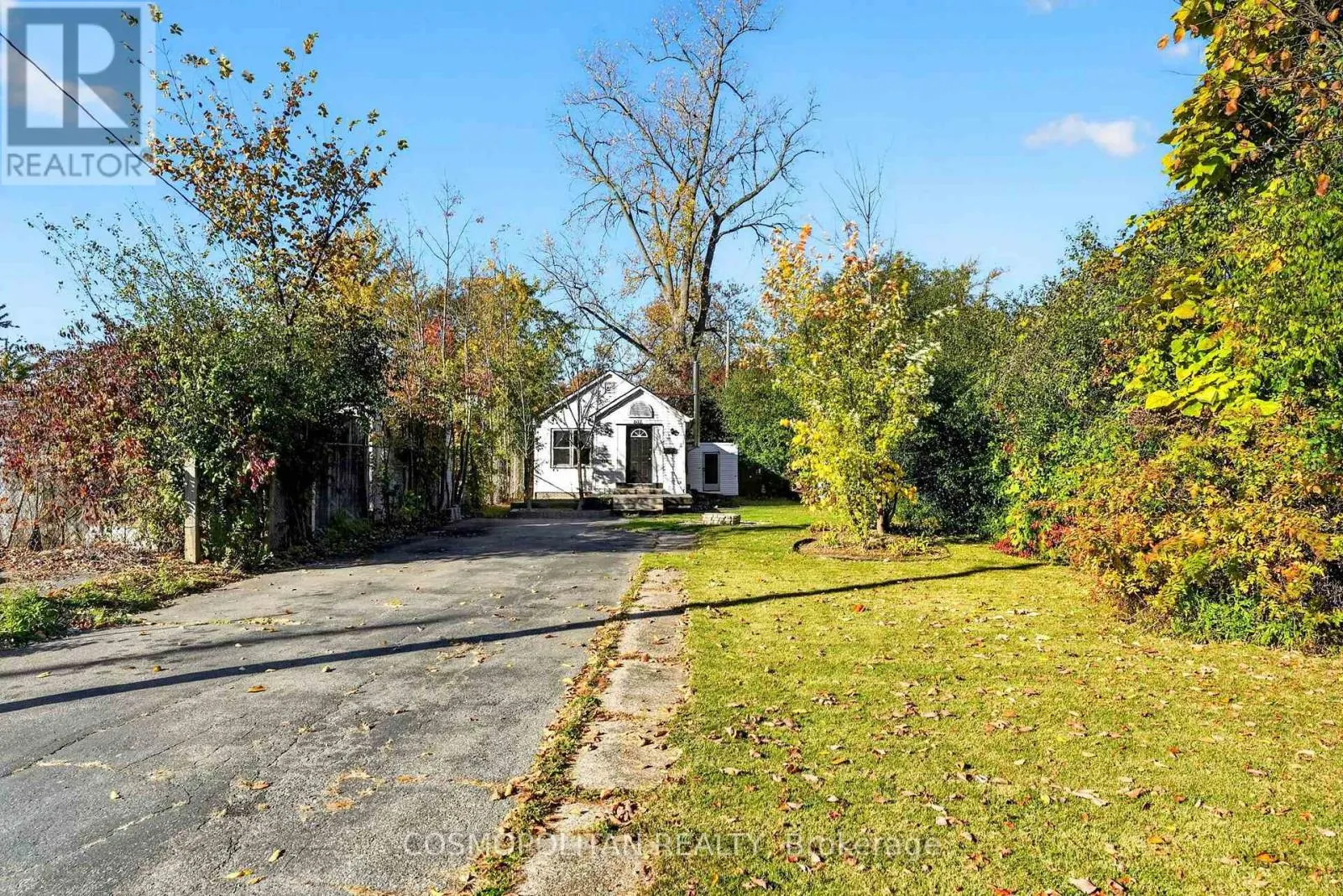 403 CRESCENT ROAD