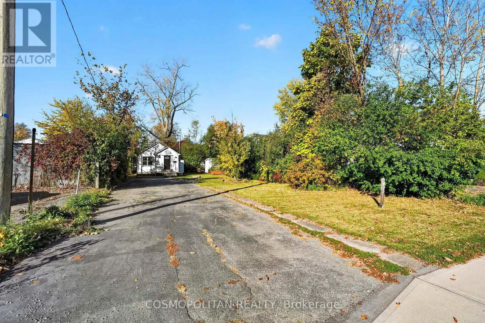 403 CRESCENT ROAD