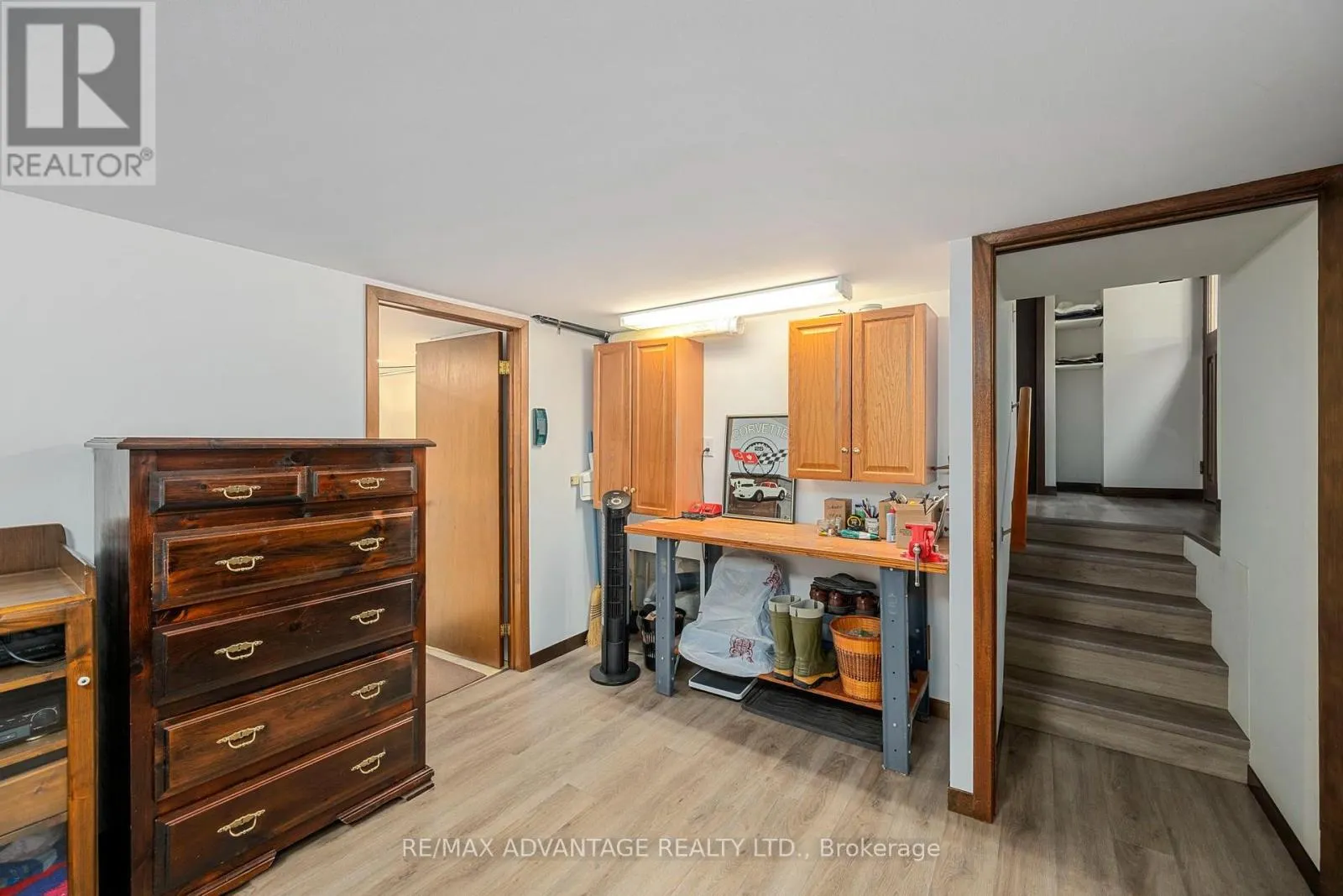 351 OAK AVENUE