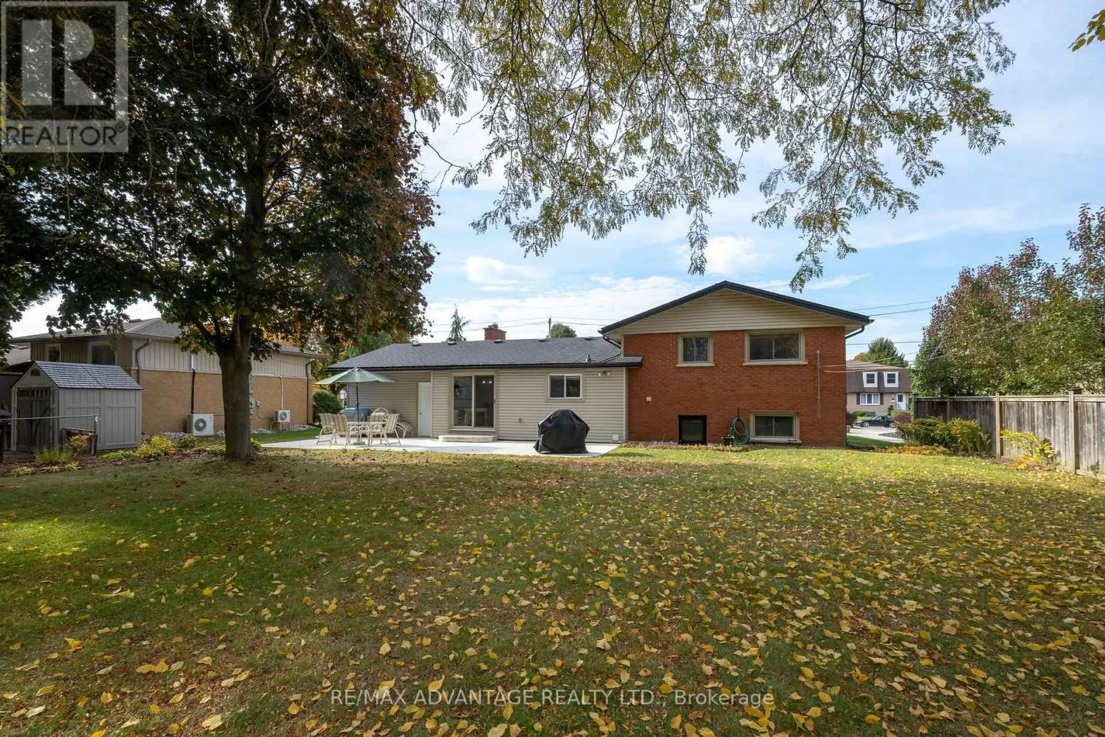 351 OAK AVENUE