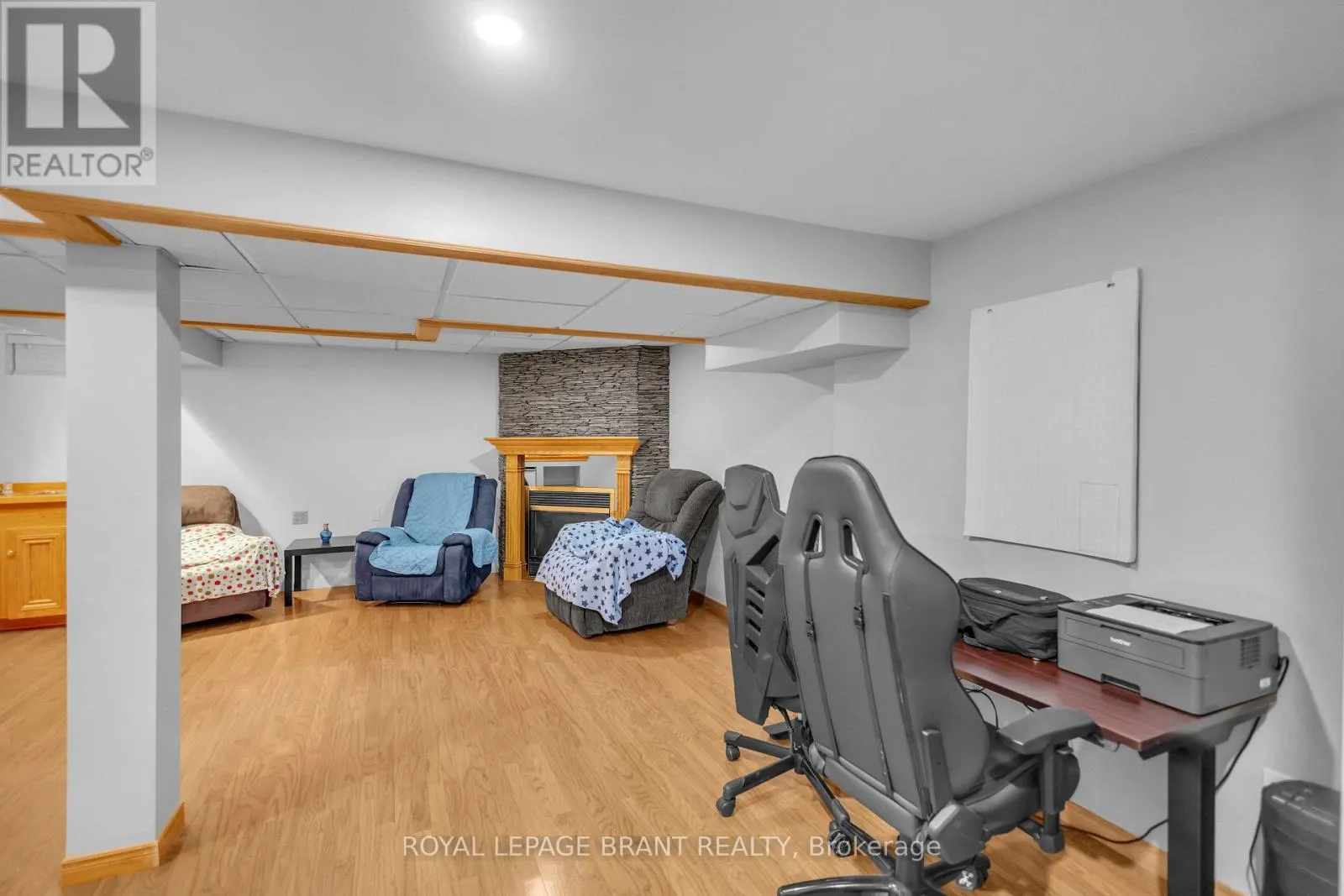 490 DEVONSHIRE AVENUE