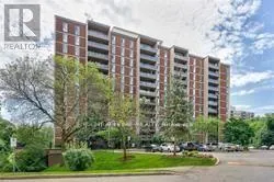 601 - 1964 MAIN STREET W