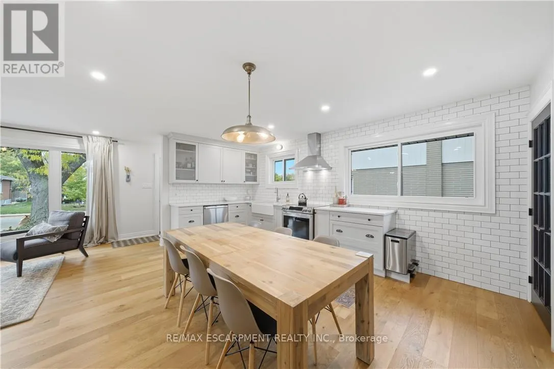 171 WEST 25TH STREET