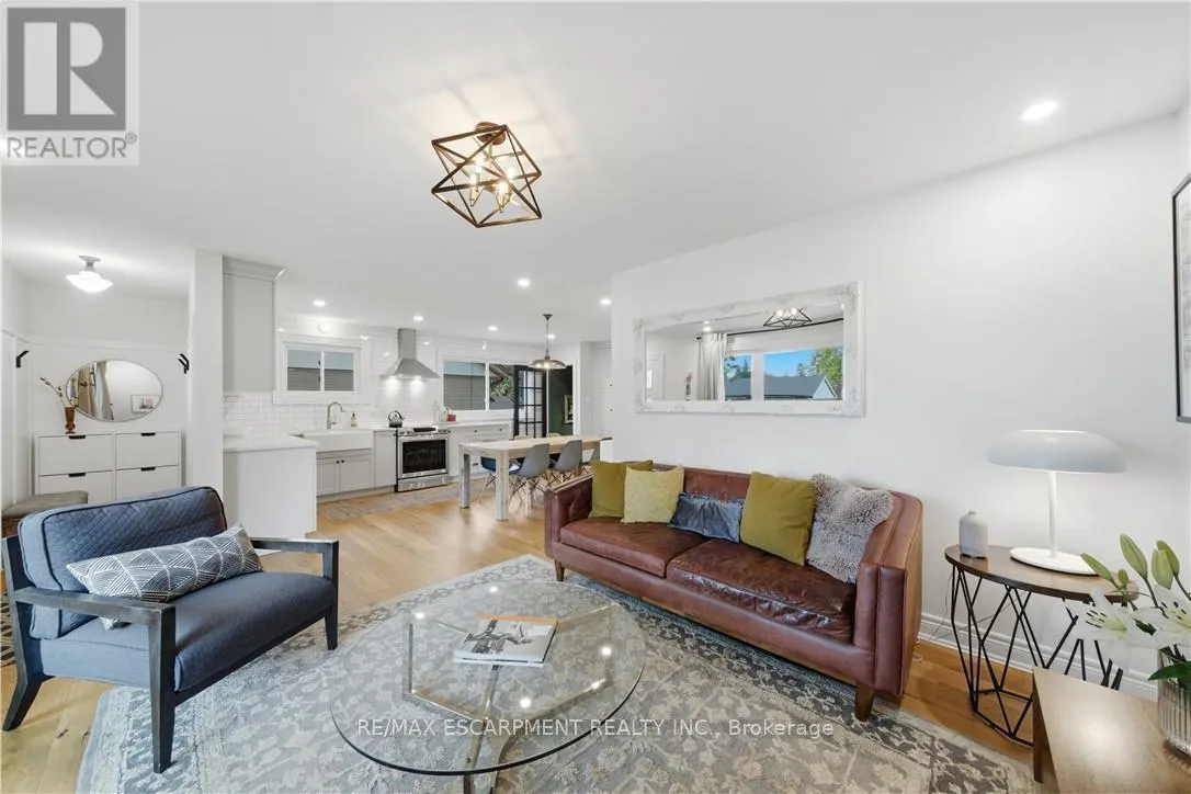 171 WEST 25TH STREET