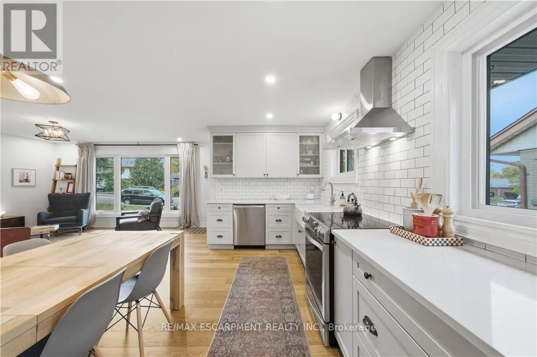 171 WEST 25TH STREET